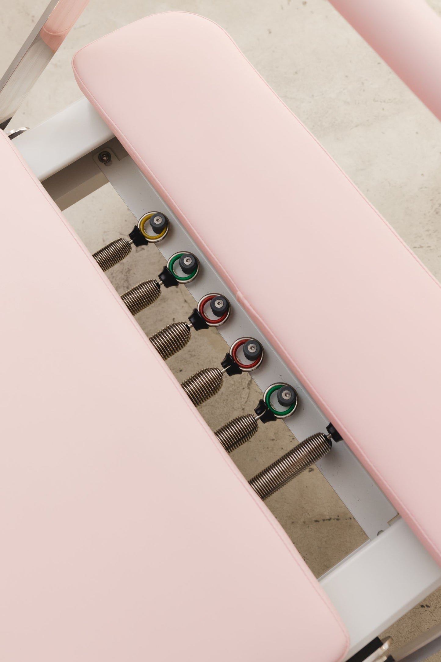 Studio Pilates Reformer